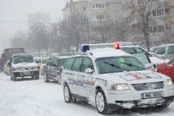 Dimineaţa, seara şi în toiul nopţii se produc mai multe accidente rutiere